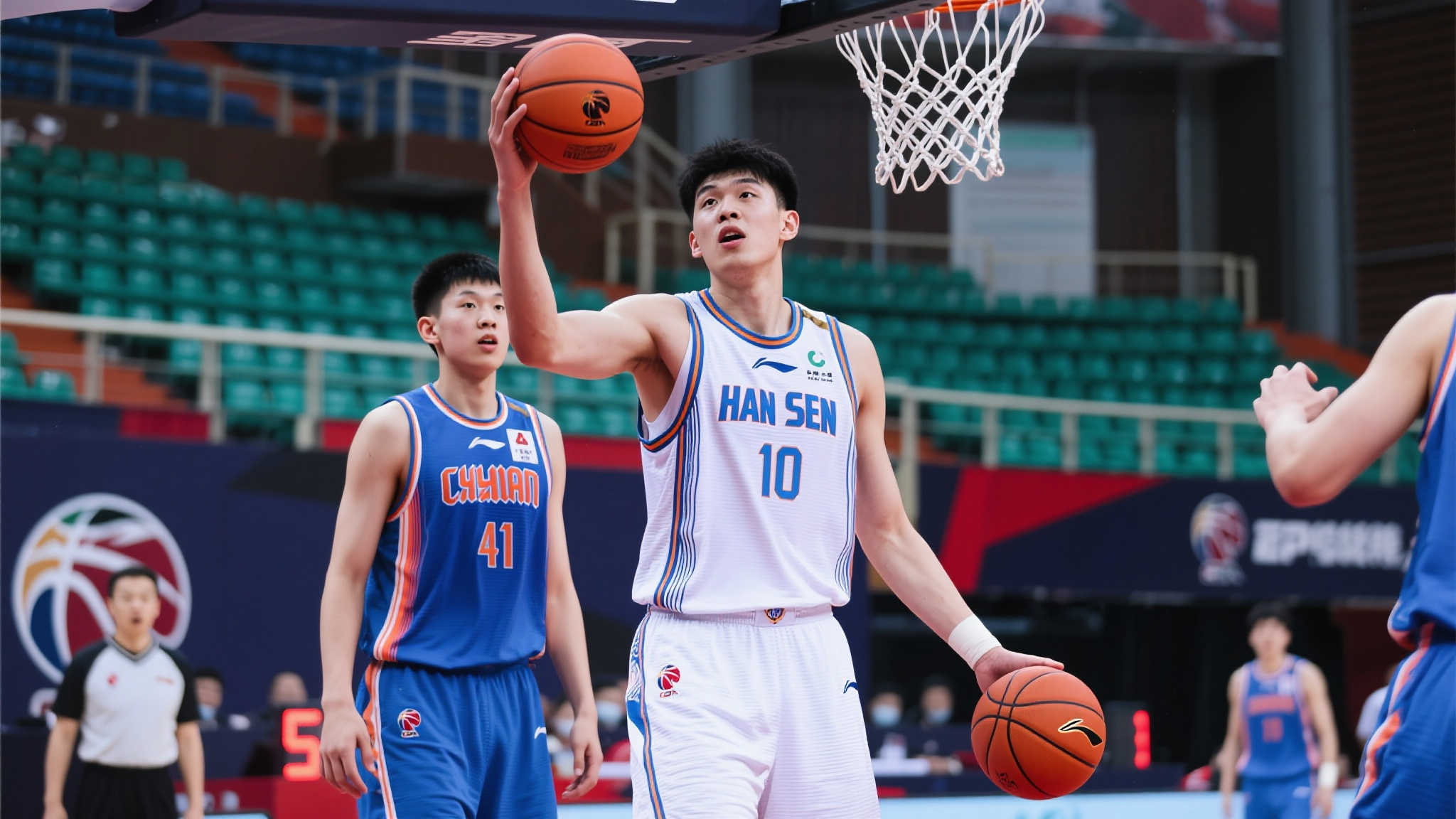 粒進球奪得 粒進球奪得